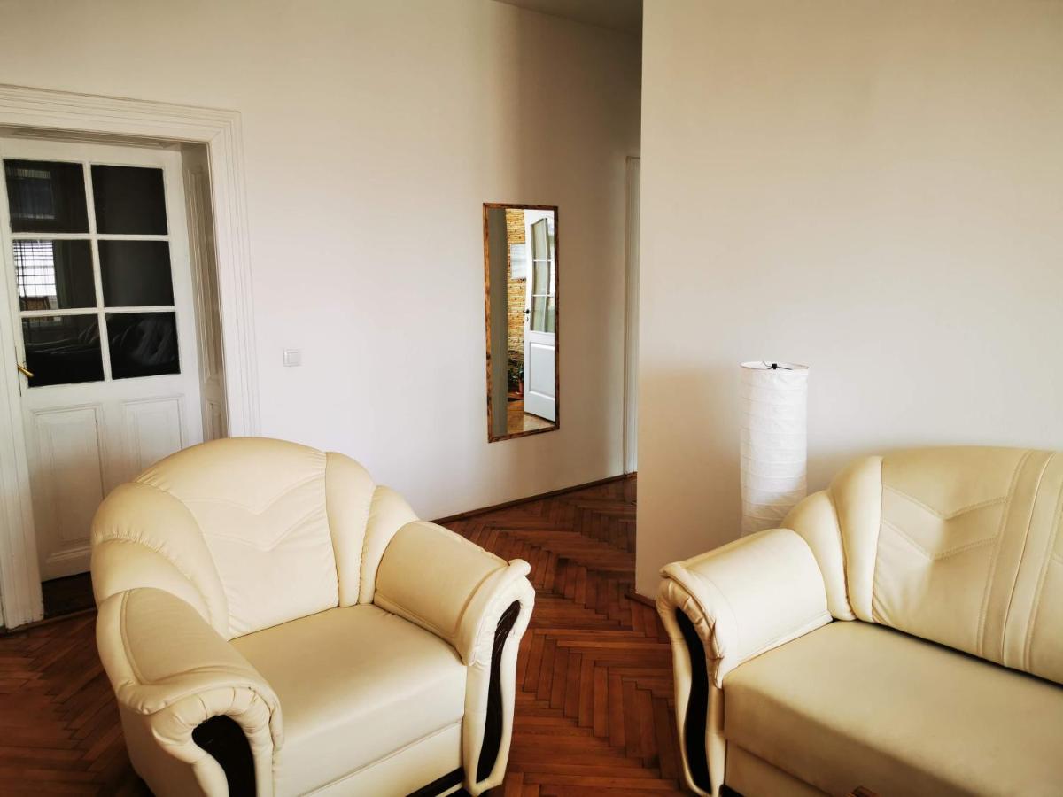 Apartament Hunter Apartment Cluj-Napoca Exterior photo